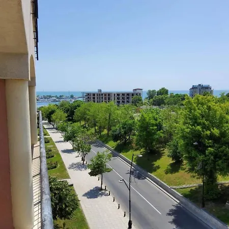 Amrita Διαμέρισμα Νεσέμπαρ